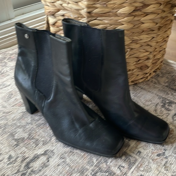 Tommy Hilfiger Booties size 10 Pre-owned - Picture 4 of 9